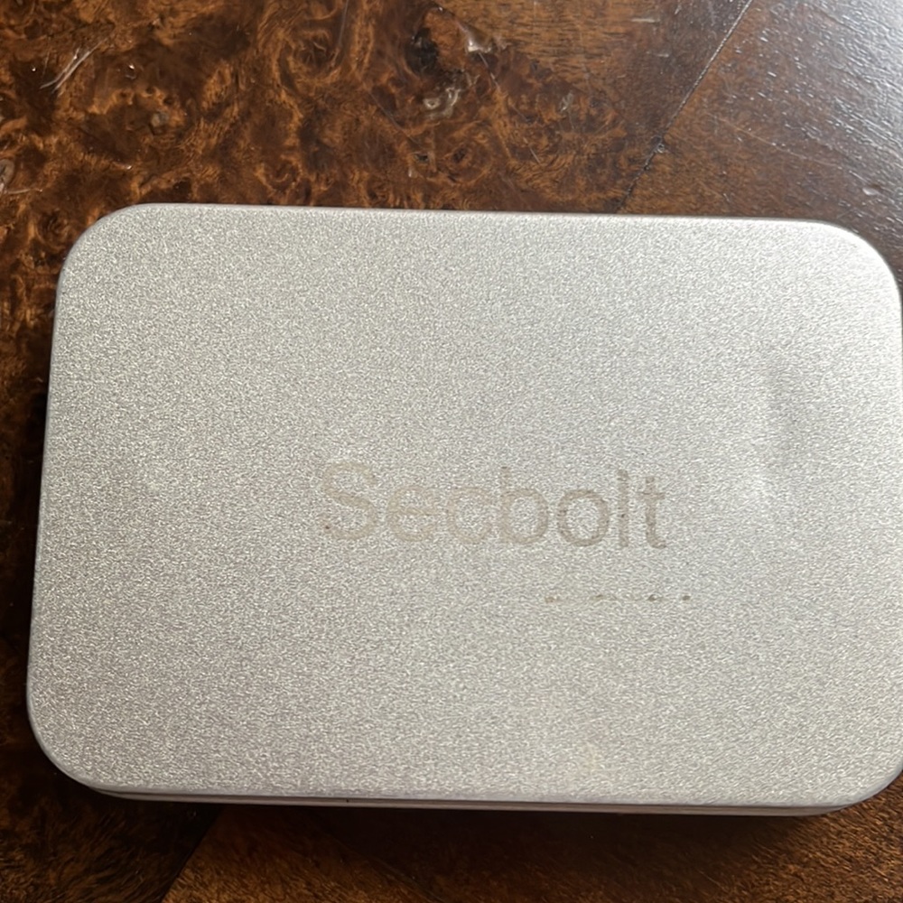 Secbolt bling band for Apple Watch - Picture 5 of 5